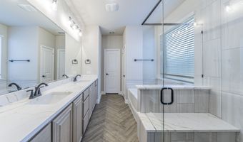 1049 Snowy Owl Dr, Alvarado, TX 76009