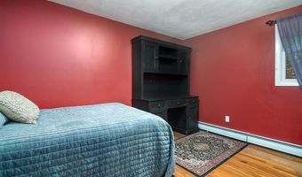 26 High St, North Kingstown, RI 02852