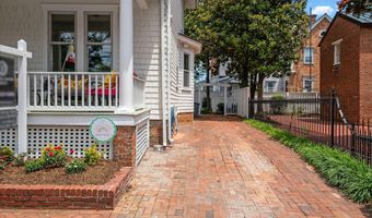 238 KING GEORGE St, Annapolis, MD 21401