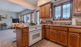 317 S Kentucky St, Adrian, MO 64720