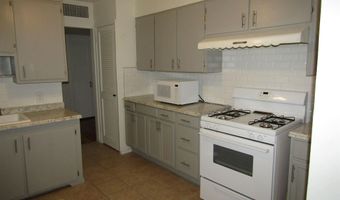 917 S 6th St, Artesia, NM 88210