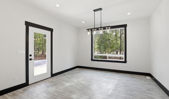 10245 E Bunco Rd, Athol, ID 83801