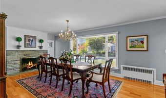 88 Homestead Ave, North Smithfield, RI 02896