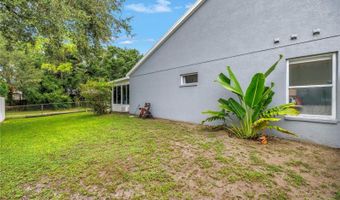 303 LAKEWAY Ln, Apollo Beach, FL 33572