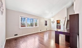 42 Mark Pl, Avenel, NJ 07001