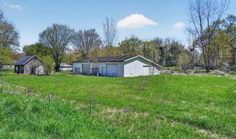 5142 N State Rd, Alma, MI 48801