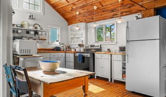 21 Main St, Bennington, VT 05257