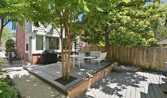 510 26TH Rd S, Arlington, VA 22202
