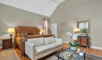 101 E Krumkill Rd, Albany, NY 12208