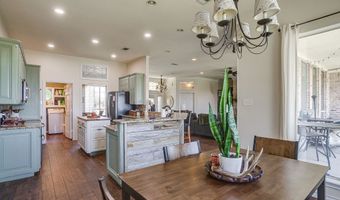 162 Lakeview Dr, Aledo, TX 76008