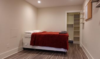 34 CHANNING St NW 1, Washington, DC 20001