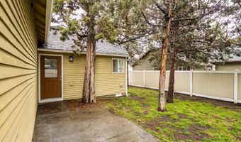 61325 Fairfield Dr, Bend, OR 97702