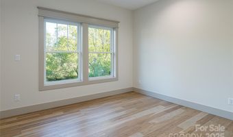 30 Acona Ln, Asheville, NC 28803