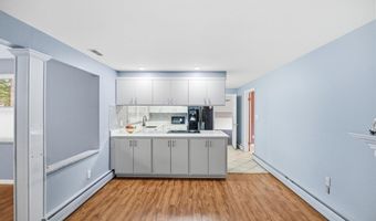 119 Zona Dr, Auburn, IN 46706