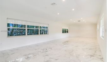 52 Camden Dr, Bal Harbour, FL 33154