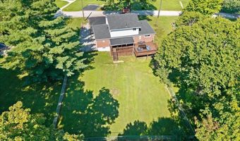 102 Hillcrest Rd, Aurora, IN 47001