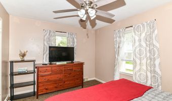208-210 Donnelly Dr, Anderson, IN 46011