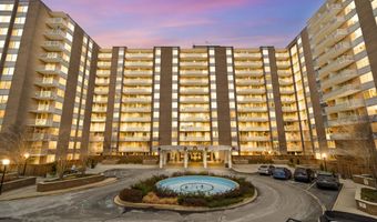 3001 VEAZEY Ter NW 201, Washington, DC 20008