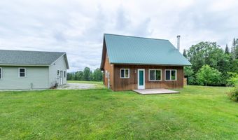 241 S Albany Rd, Albany, VT 05820
