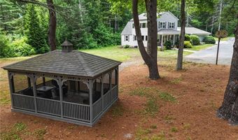 95 Lakehurst Dr, Coventry, RI 02816