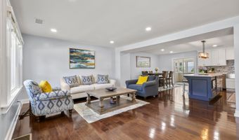 1555 LUKENS Ave, Abington, PA 19001