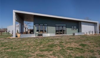 1564 N 450th Rd, Baldwin City, KS 66006