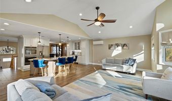 3 Bell Ct, Airmont, NY 10901