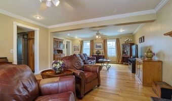 4 Panorama Dr, Alloway, NJ 07461