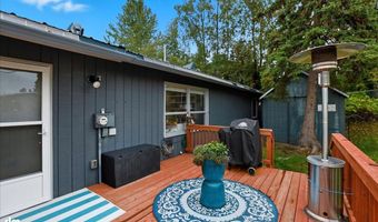 334 Fern Ln, Anchorage, AK 99504