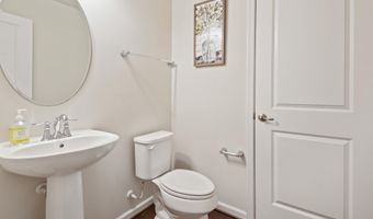 22362 LUCAS Ter, Ashburn, VA 20148