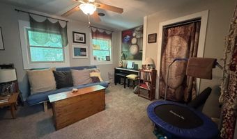6598 Jeff Ln, Athens, OH 45701
