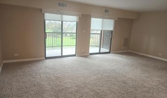 1605 E Central Rd 322C, Arlington Heights, IL 60005