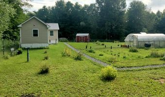 335 S Albany Rd, Albany, VT 05820