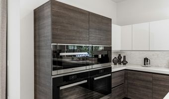 1 Garden Shadow Ln, Las Vegas, NV 89135