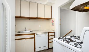 2307 Pittsfield Blvd, Ann Arbor, MI 48104