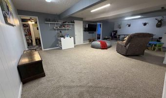1815 Craig Rd, Aurora, NE 68818