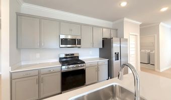 17969 LONGLEAF Dr, Athens, AL 35611