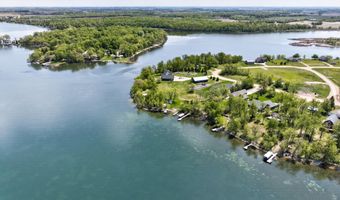 633 Cihlars Point Cir SW, Alexandria, MN 56308
