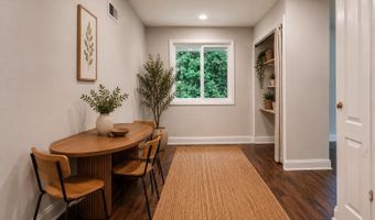 6900 HEATHERHILL Rd, Bethesda, MD 20817