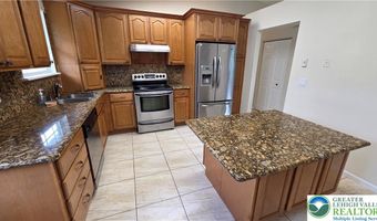 481 Savage Rd, Allen, PA 18067