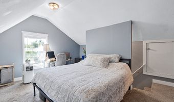 1127 LINN Ave, Oregon City, OR 97045