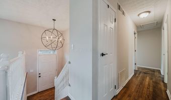 5135 Fairlane Rd, Columbus, OH 43207