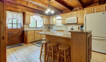 85 Plainfield Pike, Foster, RI 02825