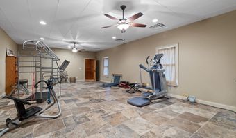 1020 Thomas Rd, Benton, TN 37307