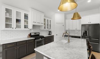 672 Lookout Point Ave, Aledo, TX 76008
