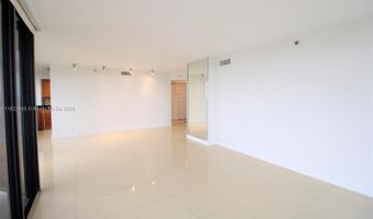 20185 E Country Club Dr 1105, Aventura, FL 33180