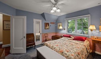 535 Forest Glen St, Ames, IA 50014