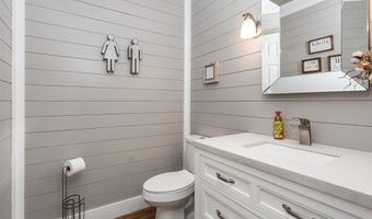 2202 HATHAWAY HEIGHTS Rd, Anniston, AL 36207