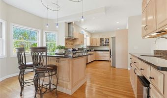 54 Paine Rd, Cumberland, RI 02864
