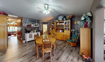 1906 Greenwood Dr, Albert Lea, MN 56007